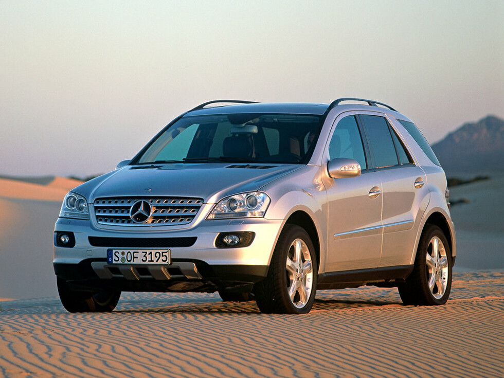 Коврики текстильные "Классик" для Mercedes-Benz M-Class II (suv / W164) 2005 - 2008, черные, 5шт.